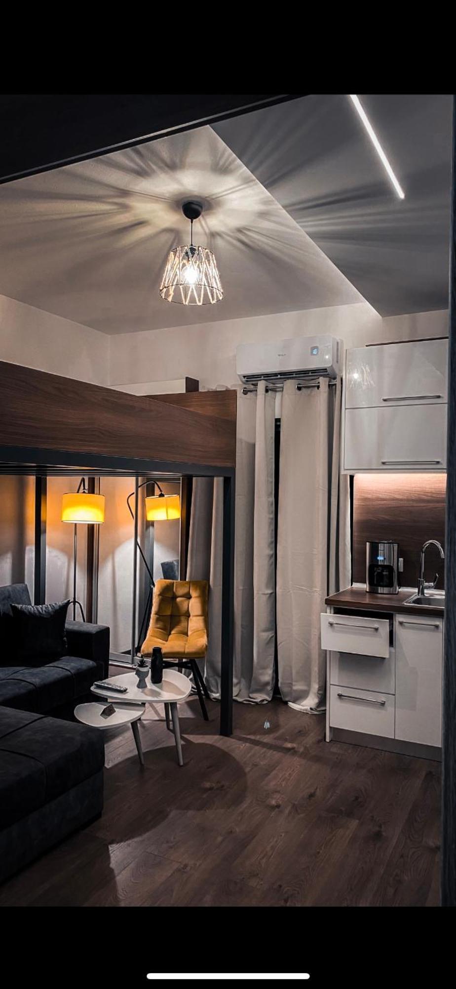 Modern Tiny House In Volos Exterior foto
